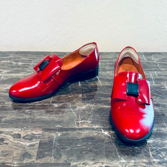 Embassy London Red Leather Flats - Picture 14 of 14